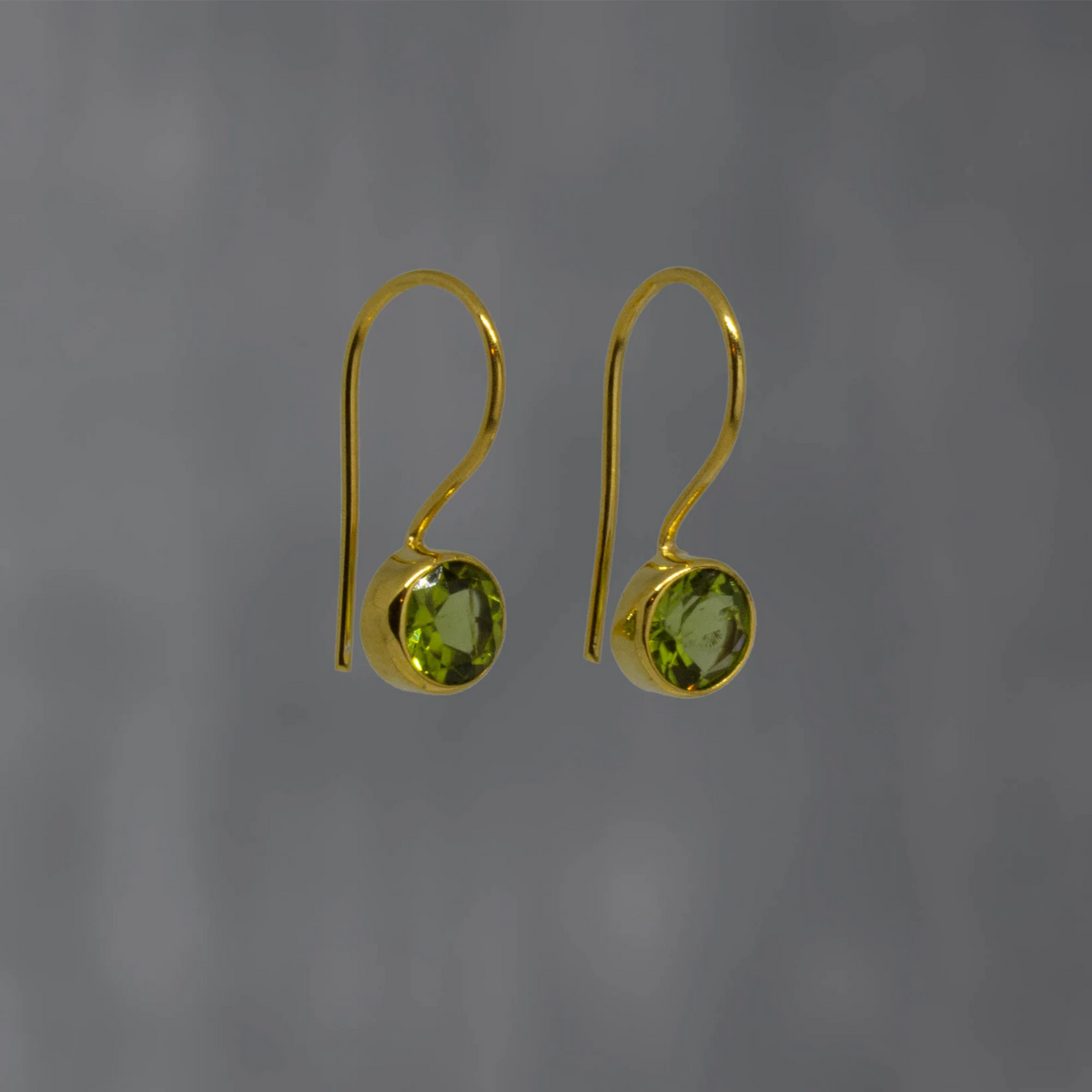 Small Round Semi Precious Drop - Peridot - 032