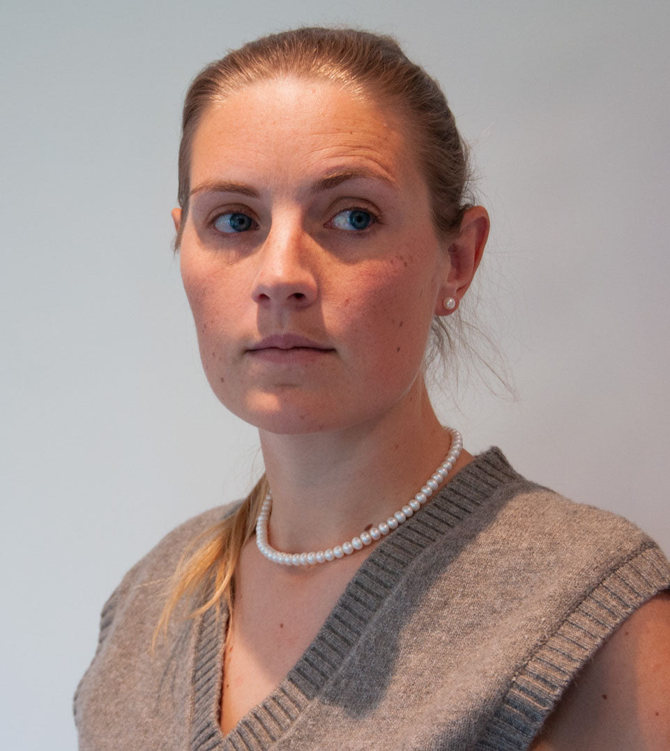 Button-Shaped Freshwater Pearl Necklace with Gold Plate Toggle Clasp - 125