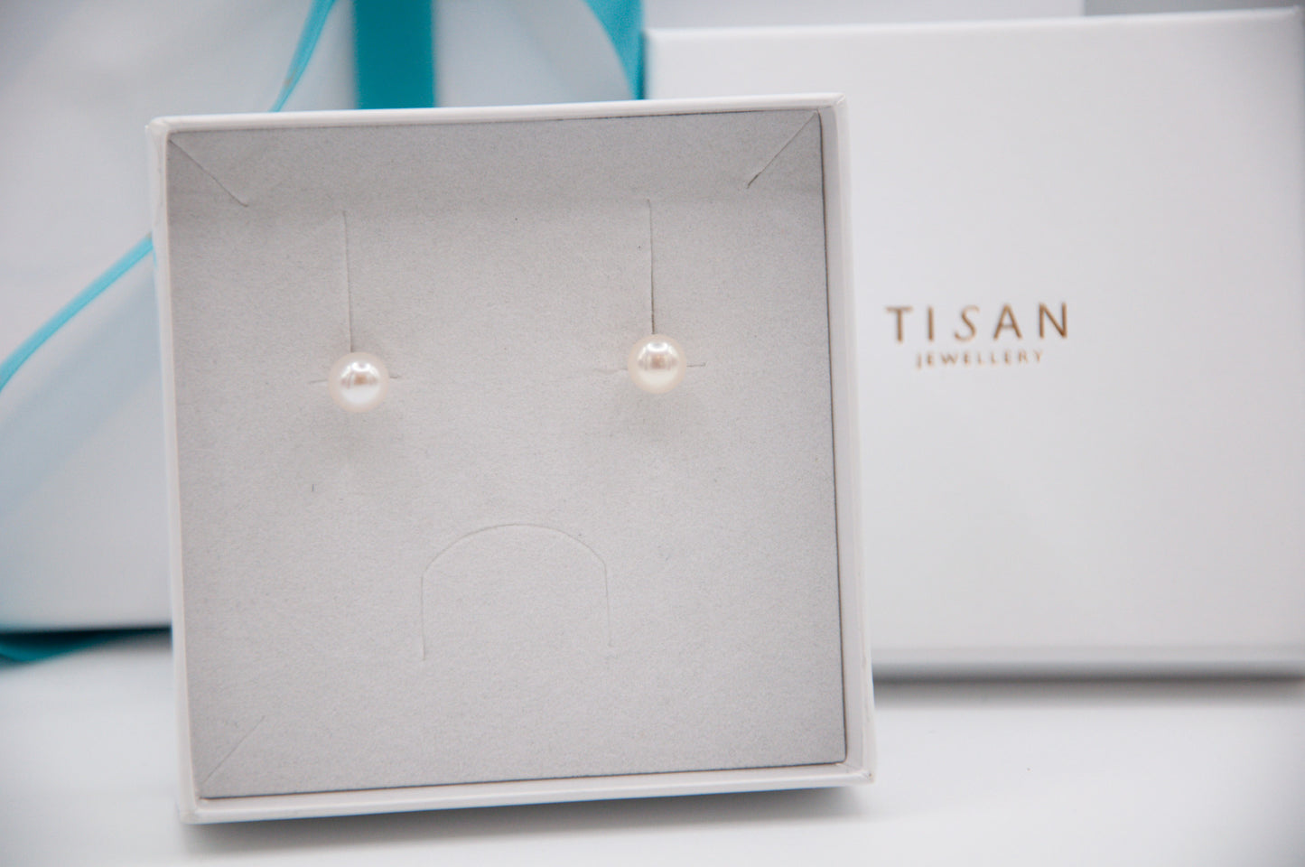 Button Pearl Studs - 7mm - 024