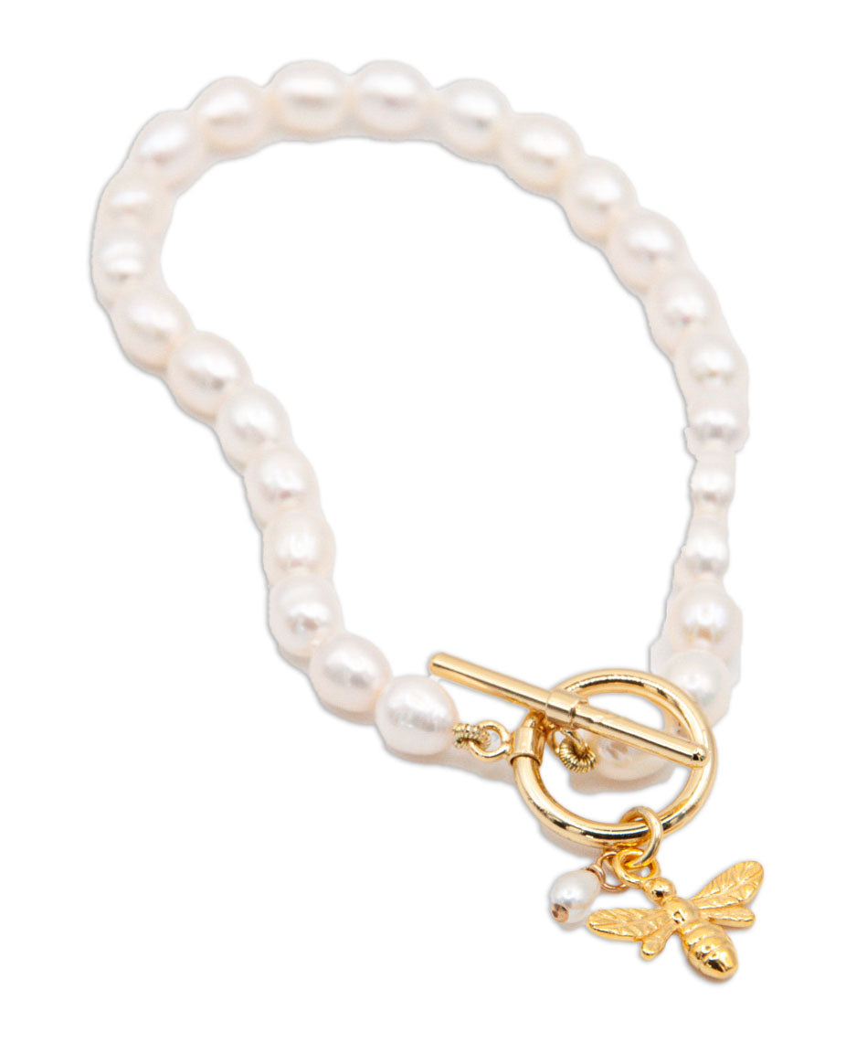 Oval Freshwater Pearl Bracelet with Gold Plate Toggle Clasp & Bee Charm - 143