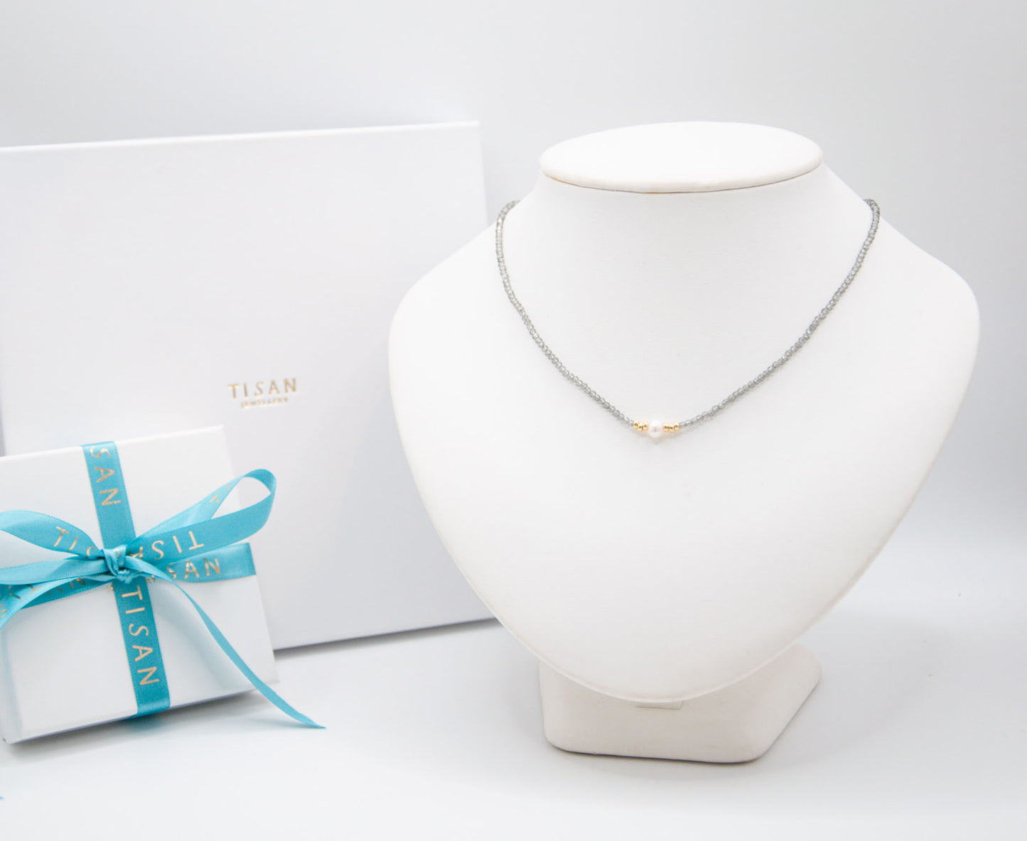 Grey Spinel Necklace with Central Almost Round Pearl - 122