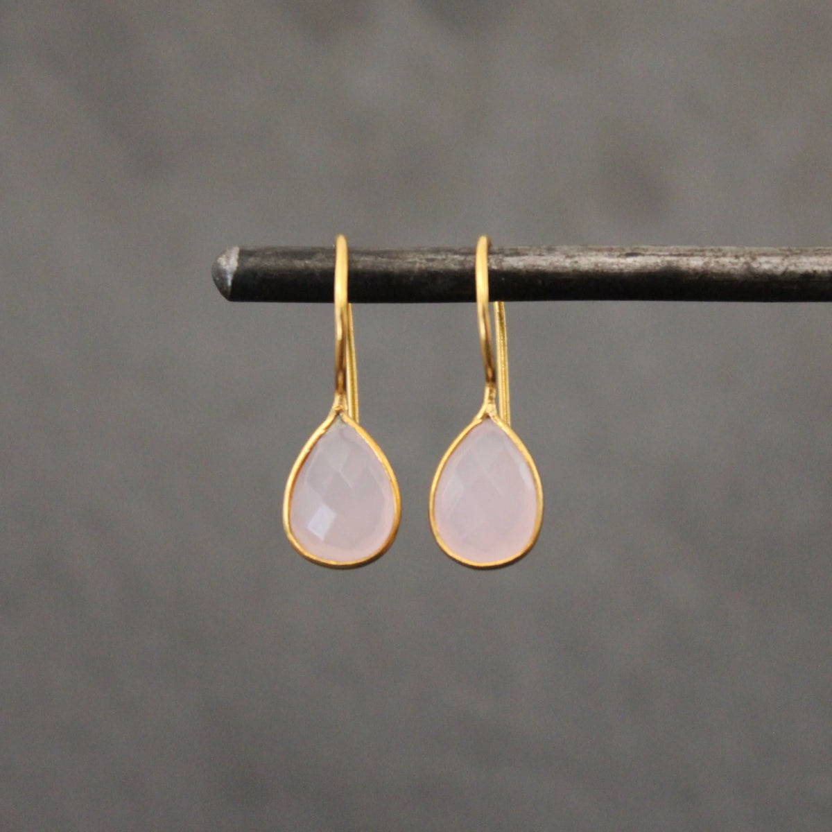 Teardrop Earrings - Rose - 153