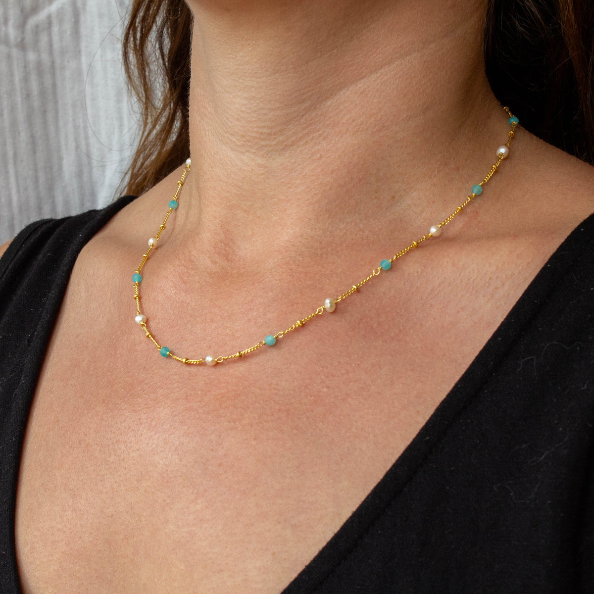 Gemstone Chain Necklace Amazonite & Pearl - 115